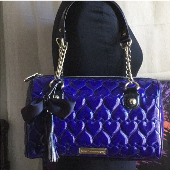 Betsey Johnson Handbags - 💙BETSEY JOHNSON BAG💙